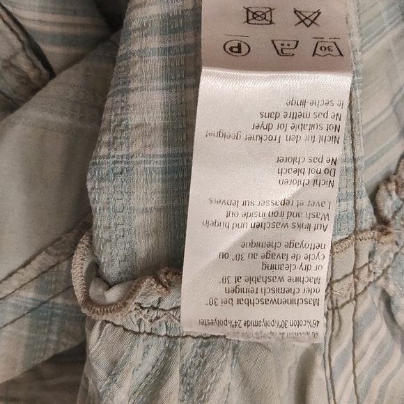 Green Skirt, made in Germany 🦋 - Picture 7 of 10